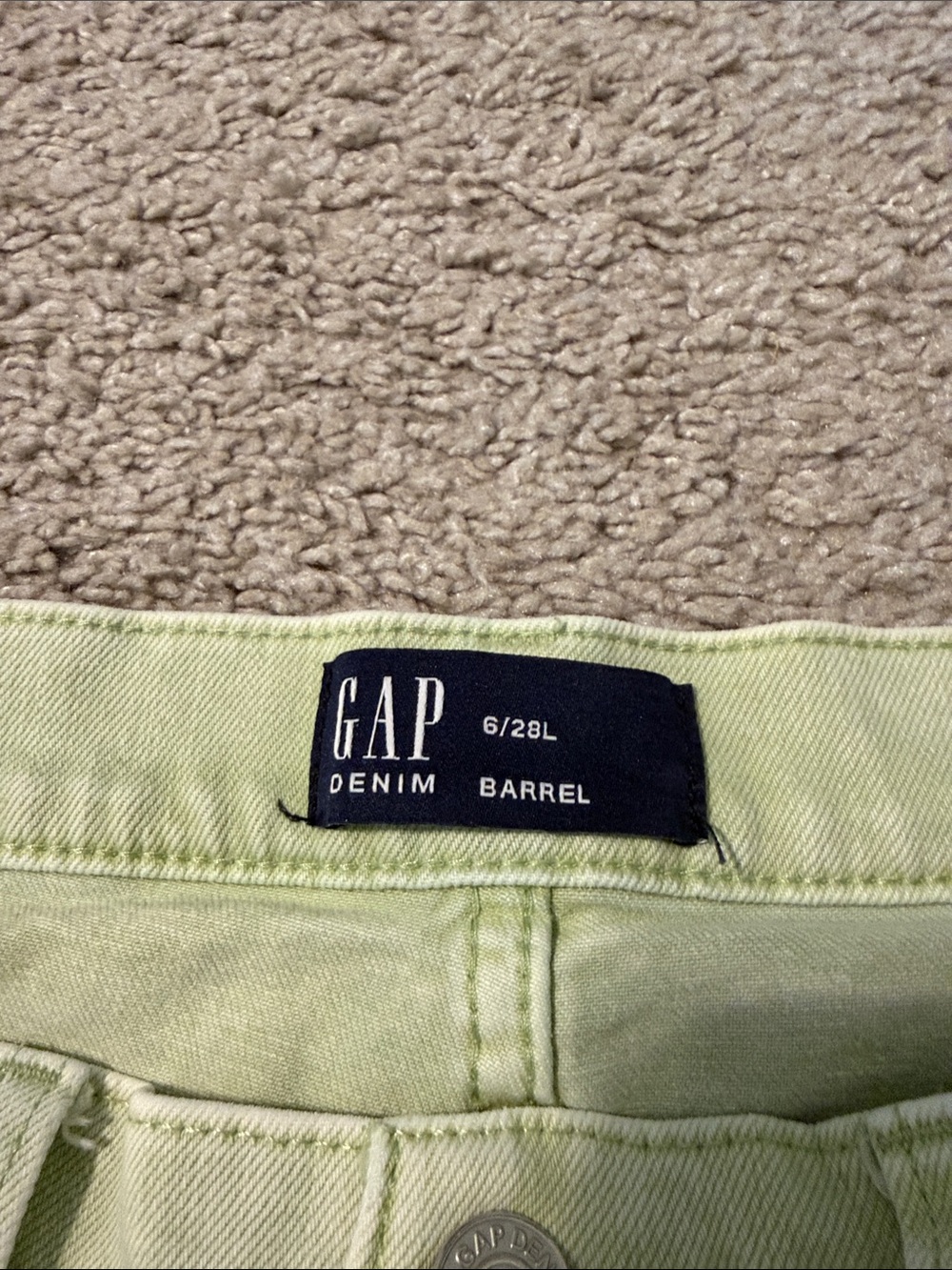 GAP Light Sage Green Barrel Jeans 6/28 Long - Picture 3 of 3